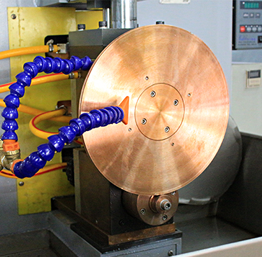 Machine de soudage automatique CNC en acier inoxydable cuisine évier cuvette fabricant de couture avec type de moteur de pompe 3