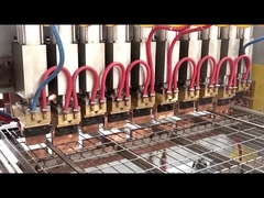 Machine de soudage par point de treillis métallique